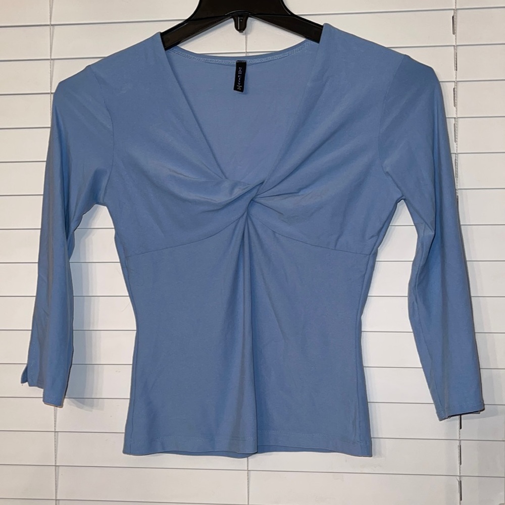 3/4 sleeve top